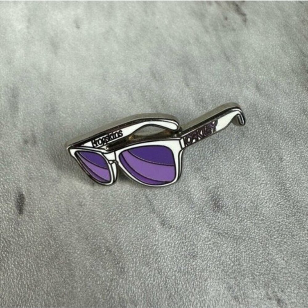 Rare Oakley Frogskins Mini Lapel Pin *Only given to employees*